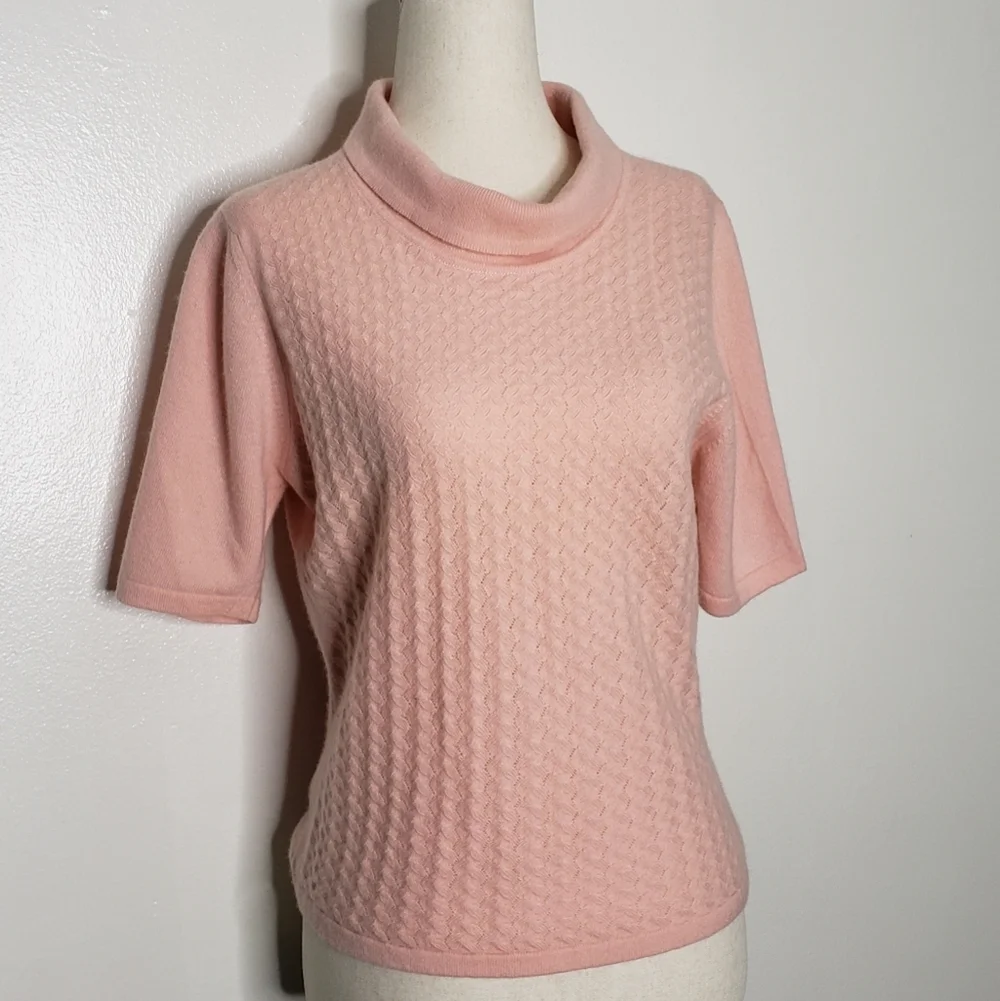 100%Pure Cashmere Light Pink Crop Top Sweater Turtleneck Textured Spring Luxury